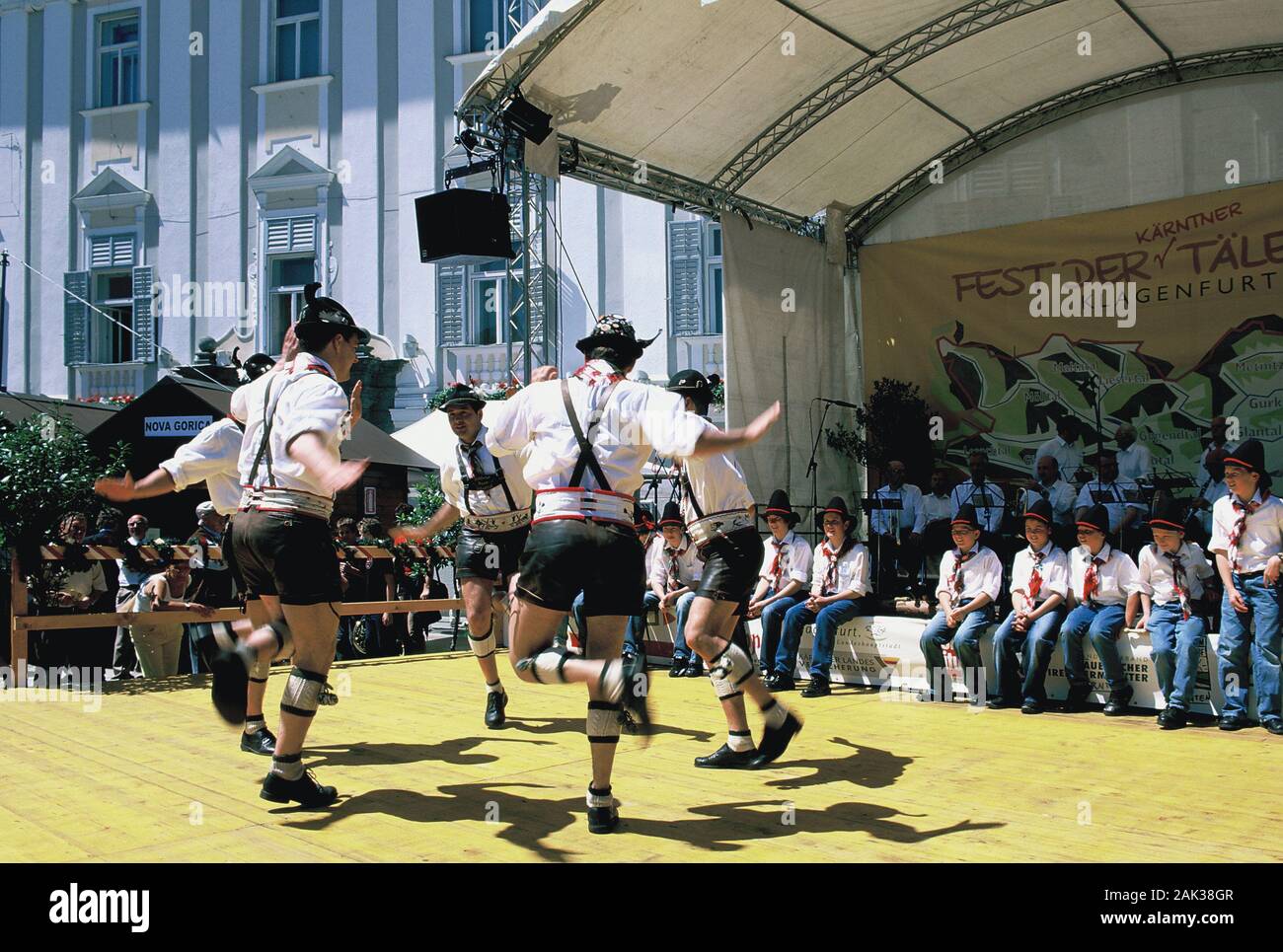 Men dancing a bavarian folk dance during the Festival of the Valleys in