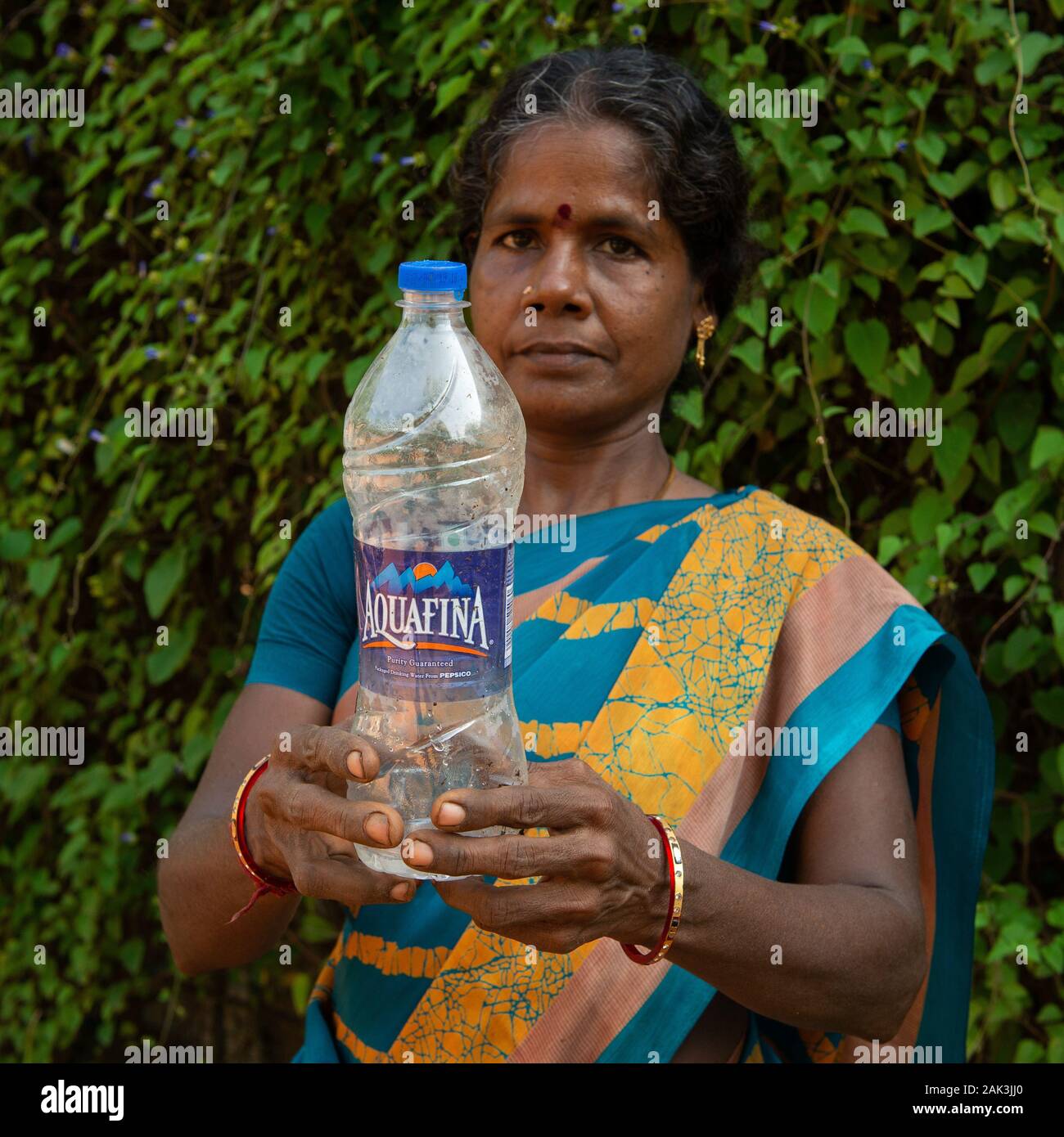 Aquafina Water Bottle High Resolution Stock Photography And Images Alamy