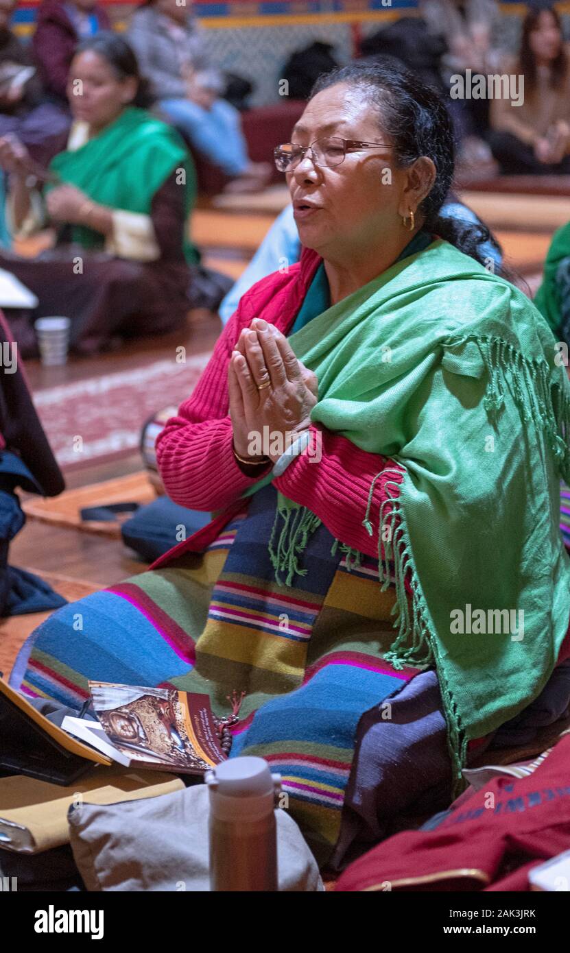 buddhist shawl