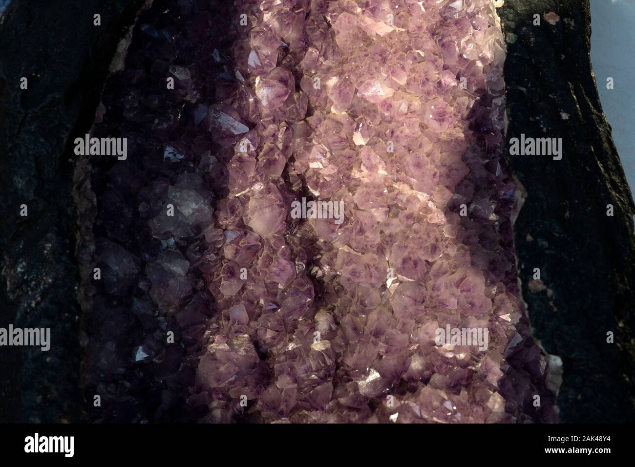 Big amethyst hi-res stock photography and images - Alamy