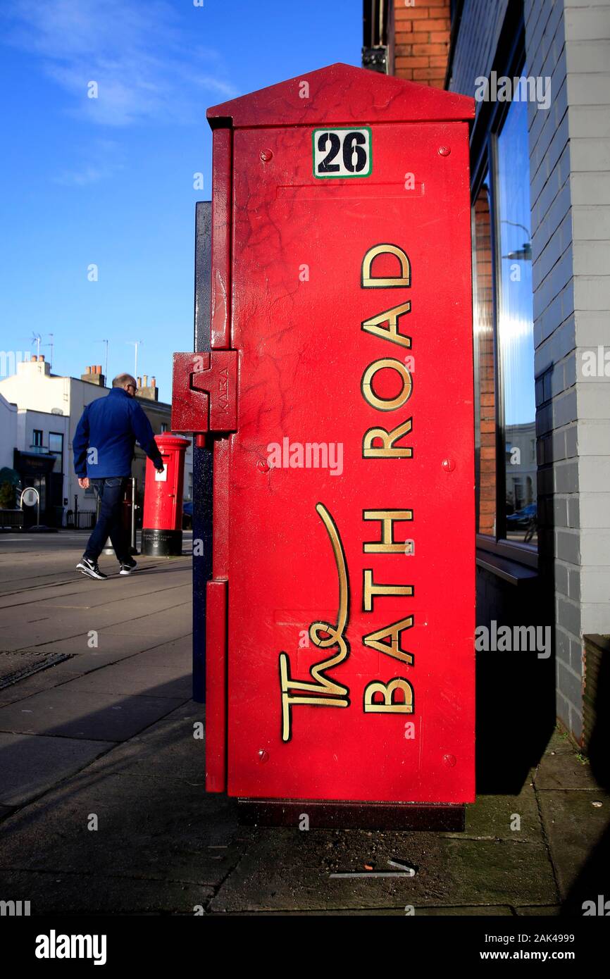 Street art painted utilities box on the Bath Road, Cheltenham