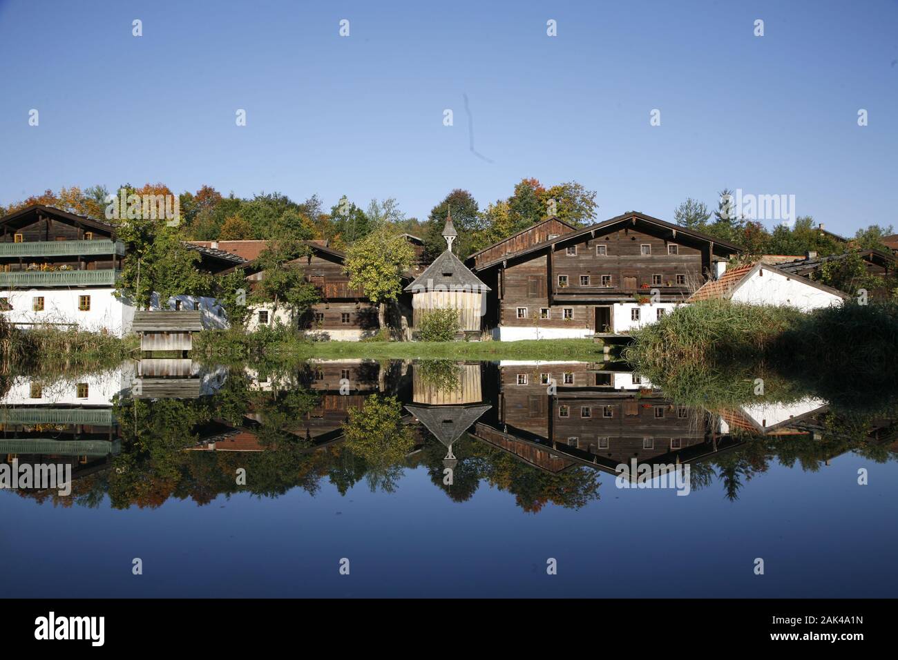 museumsdorf-bayerischer-wald-in-tittling-bay-wald-usage-worldwide