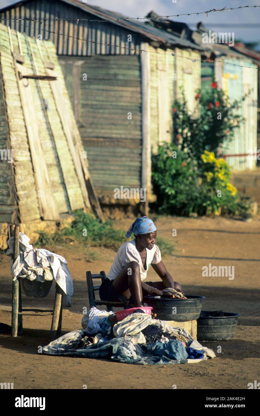 Dominican republic woman poverty hi-res stock photography and images - Alamy