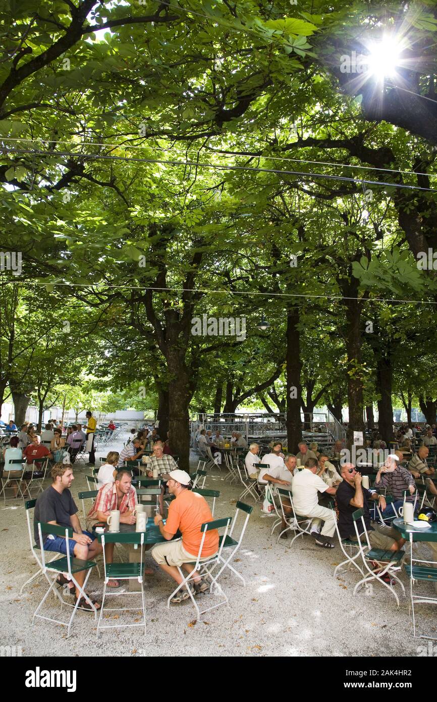 Augustiner biergarten hi-res stock photography and images - Alamy
