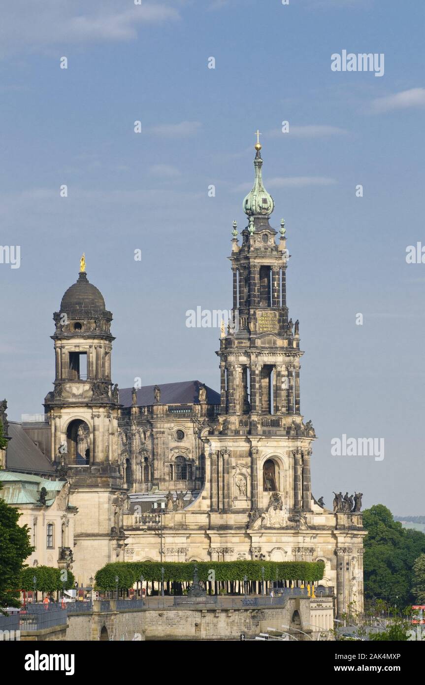 Standehaus Und Kathedrale St Trinitadis Am Altstadter Elbufer