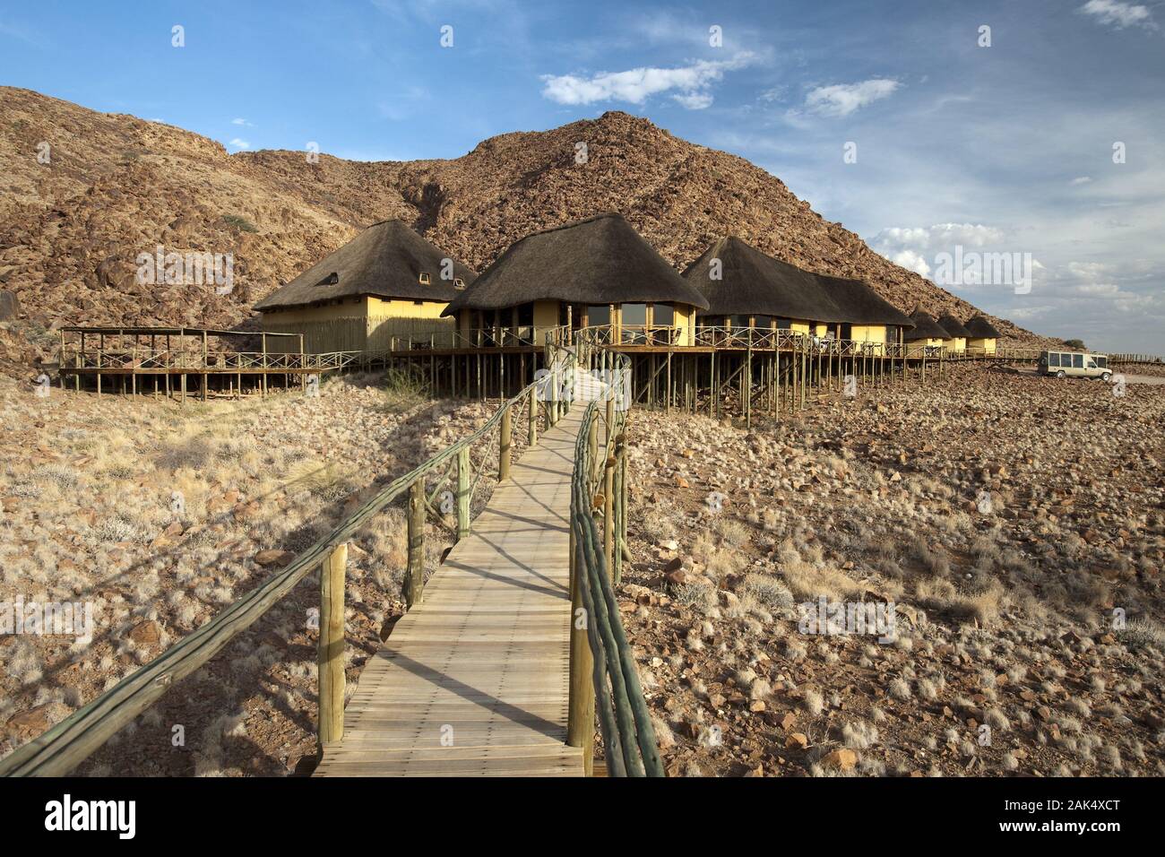 Sossusvlei: 'Sossus Dune Lodge' in der Nähe des Sesriem Canyon im Namib Naukluft Park, Namibia | usage worldwide Stock Photo