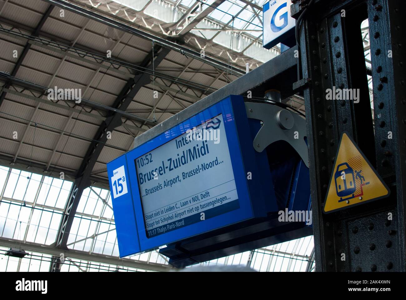 Transport stations hi-res stock photography and images - Alamy