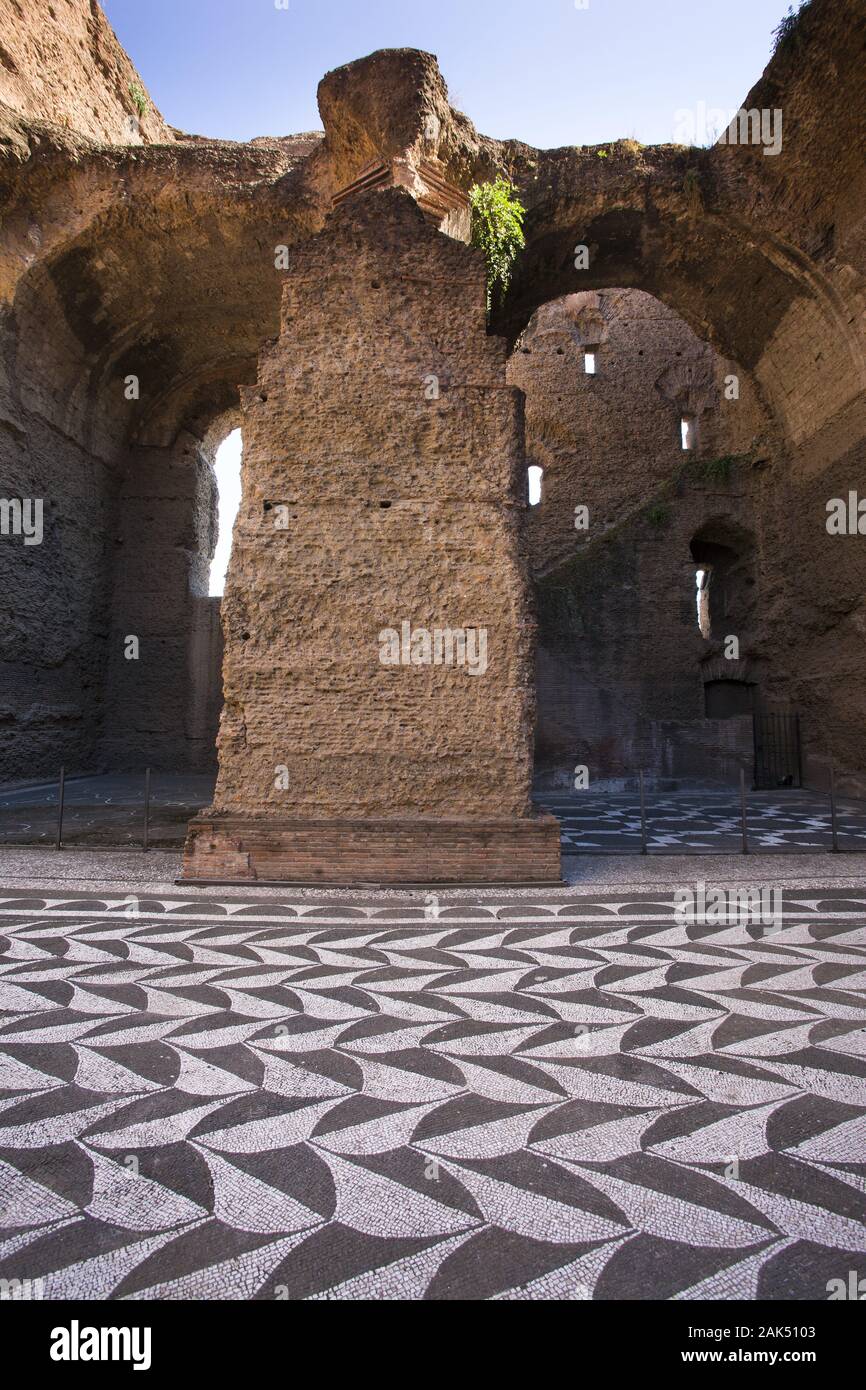 Caracalla Therme, Rom | usage worldwide Stock Photo - Alamy