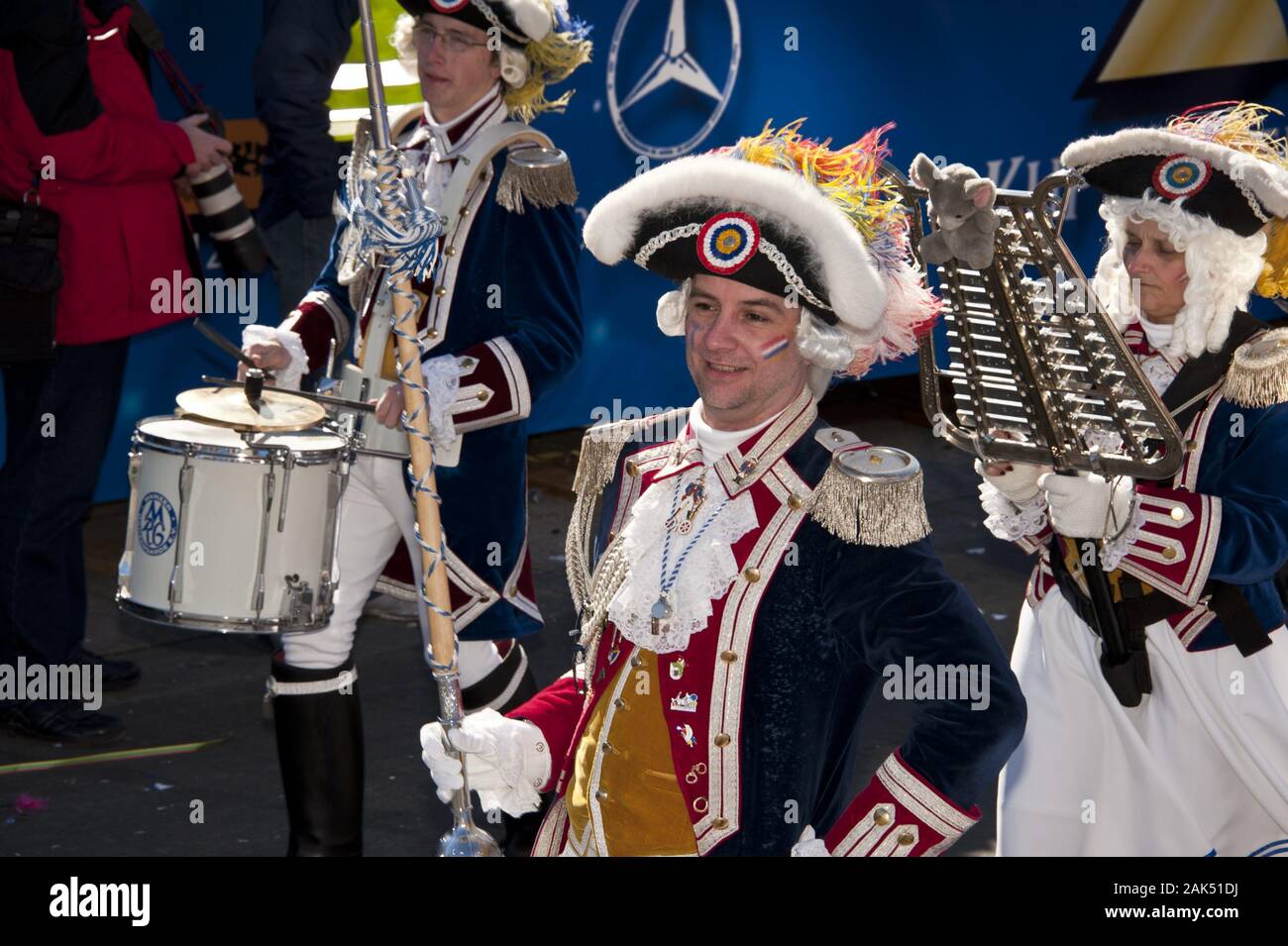 Mainzer Karneval: Rosenmontagszug, Frankfurt | usage worldwide Stock ...