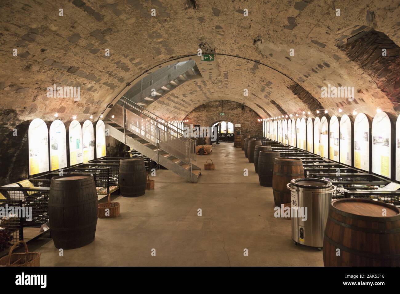 Vinothek hi-res stock photography and images - Alamy