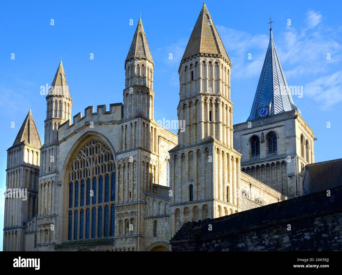 Rochester kent architecture hi-res stock photography and images - Alamy