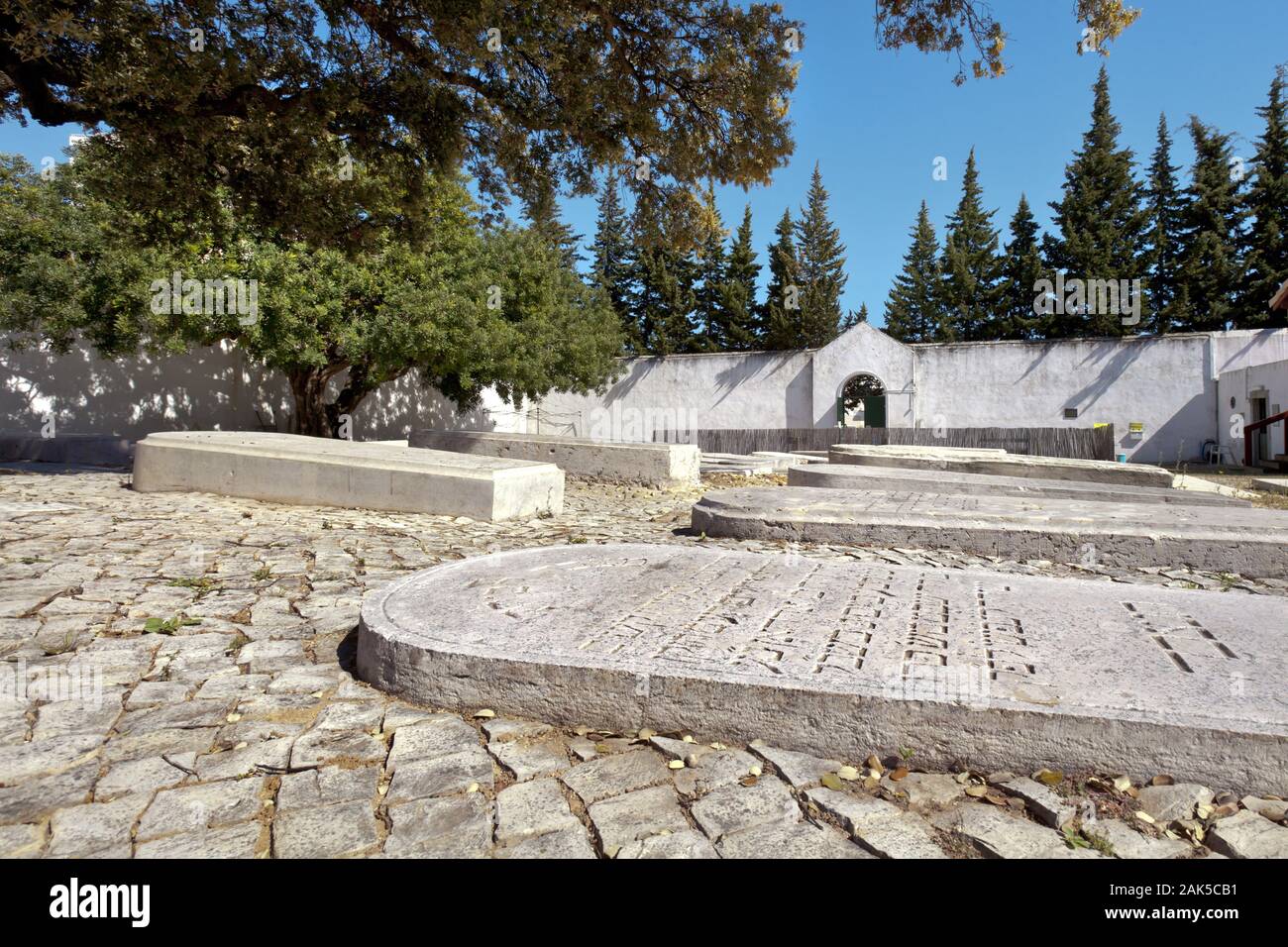 Juedischer Friedhof in Faro, Algarve | usage worldwide Stock Photo