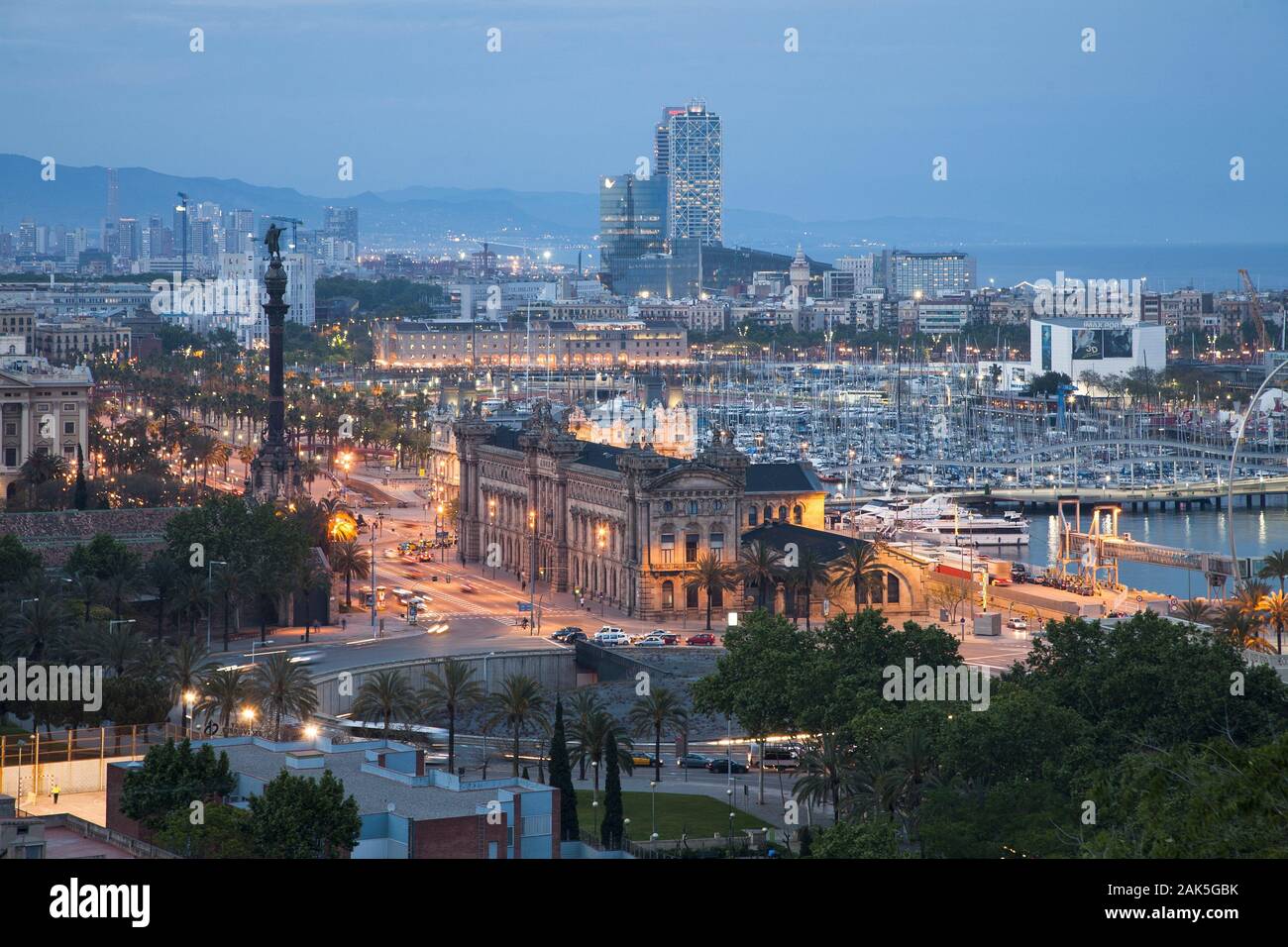 Blick vom Restaurant Miramar am Montjiuc auf den Hafen Port Vell, Barcelona | usage worldwide Stock Photo
