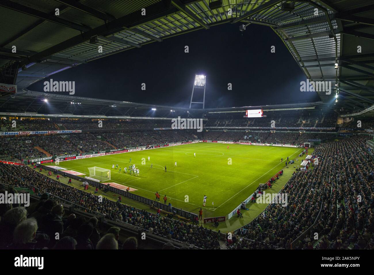 Bremen: Weserstadion, Blick von der Ostkurve auf das Spielfeld, Elbe und Weser | usage worldwide Stock Photo