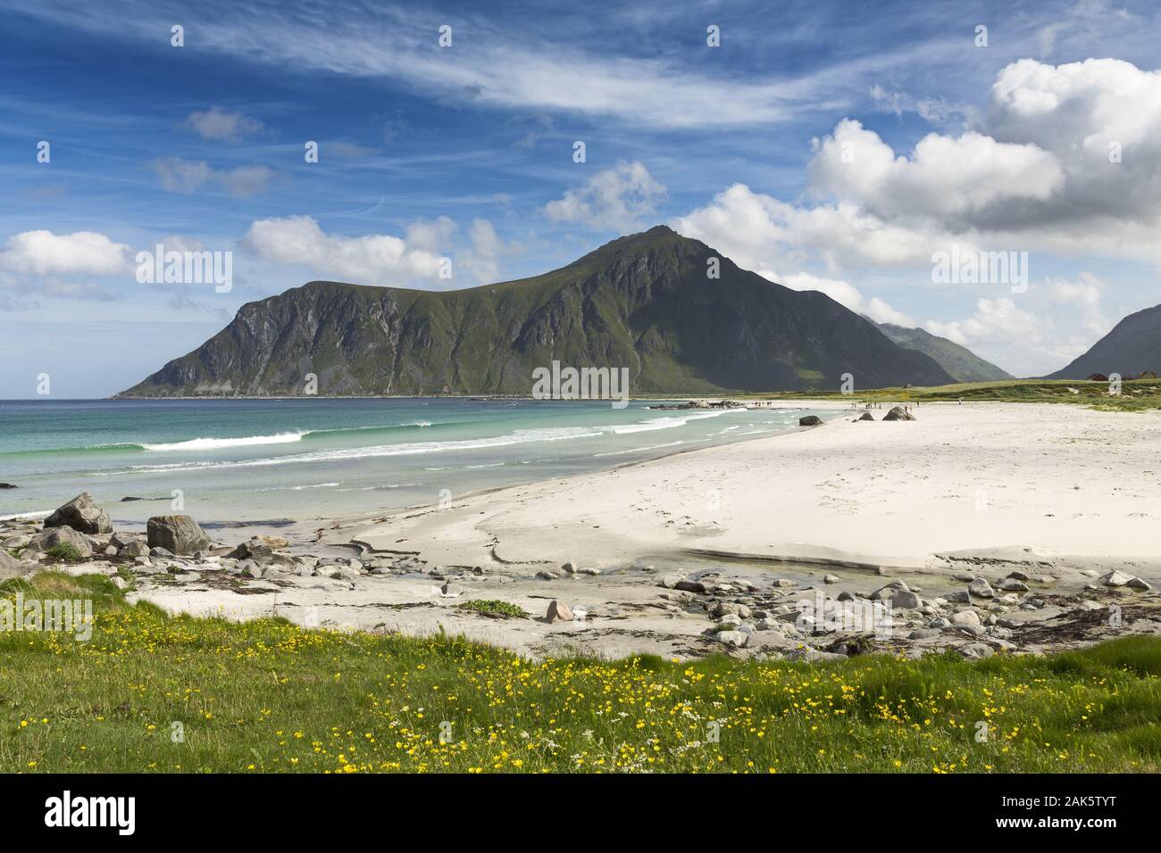 Lofoten: Strand bei Flakstad au der Insel Flakstadoy, Hurtigruten | usage worldwide Stock Photo
