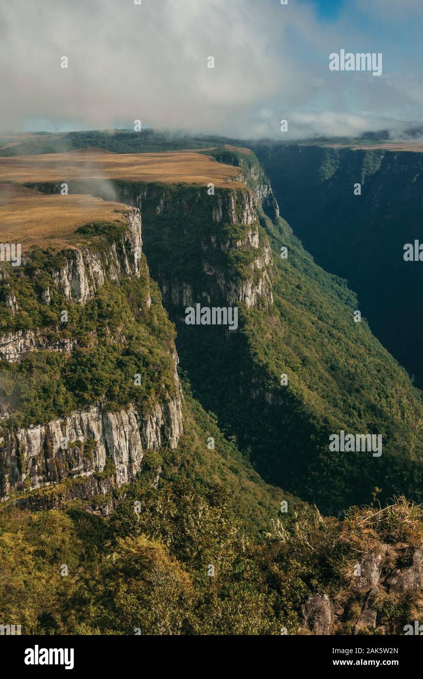 Cliffs In Brazil Dissected tableland hi-res stock photography and images - Alamy