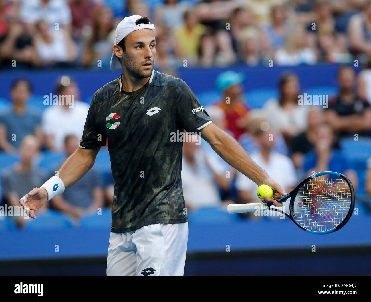 Atp umpire hi-res stock photography and images - Alamy