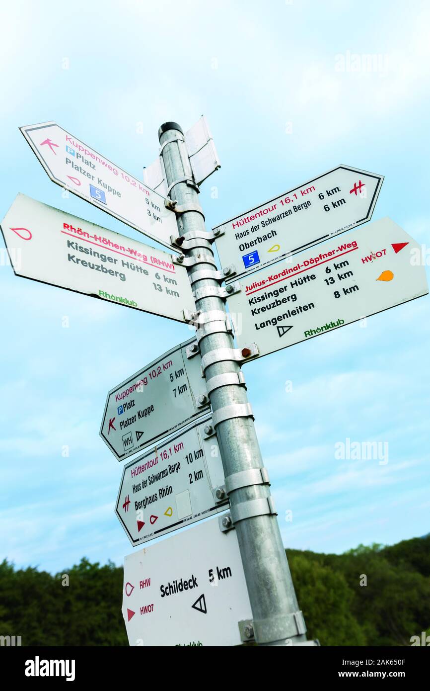 Rundwanderwege Schwarze Berge Hinweisschilder Am Wuerzburger Haus
