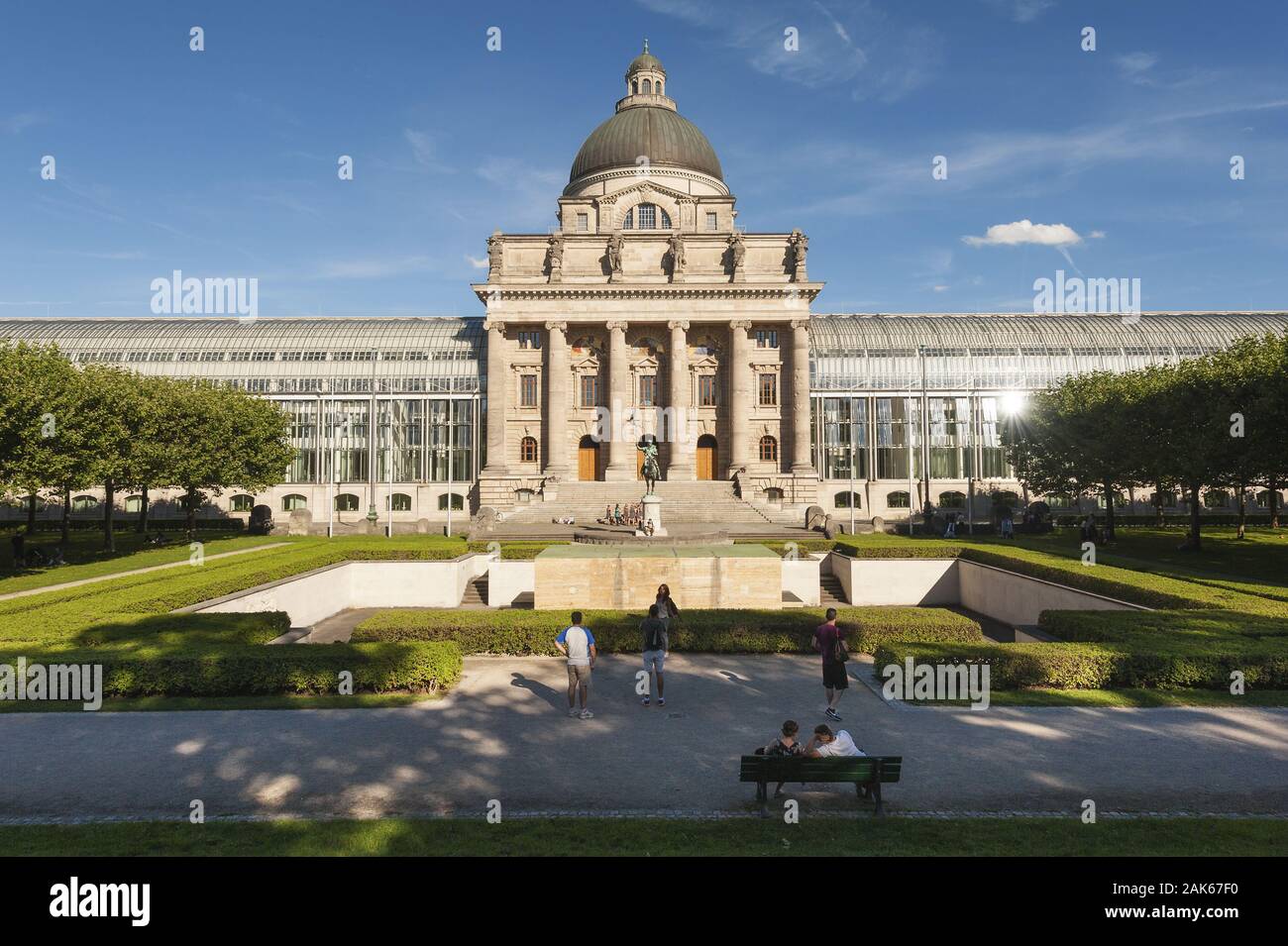 Bayerische Staatskanzlei, Franz-Josef-Strauss-Ring, Muenchen, Bayern,  Deutschland Stock Photo - Alamy