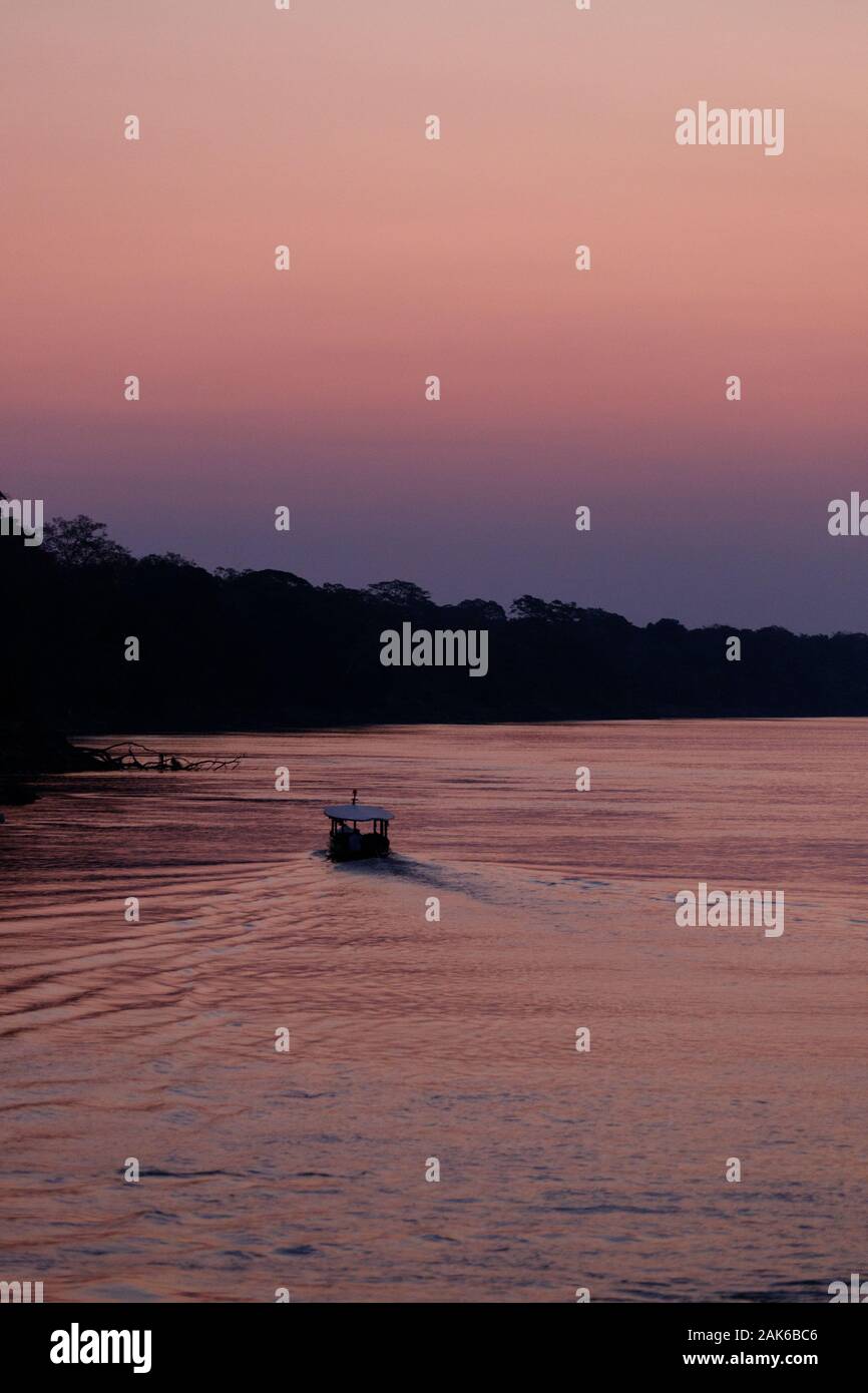 Madre de dios río madre de dios región hires stock photography and