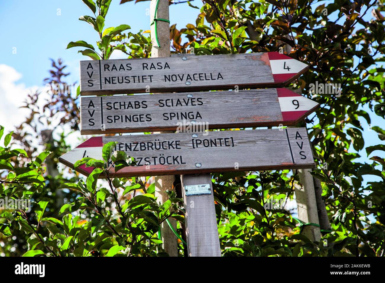 Suedtirol Deutsch High Resolution Stock Photography And Images Alamy