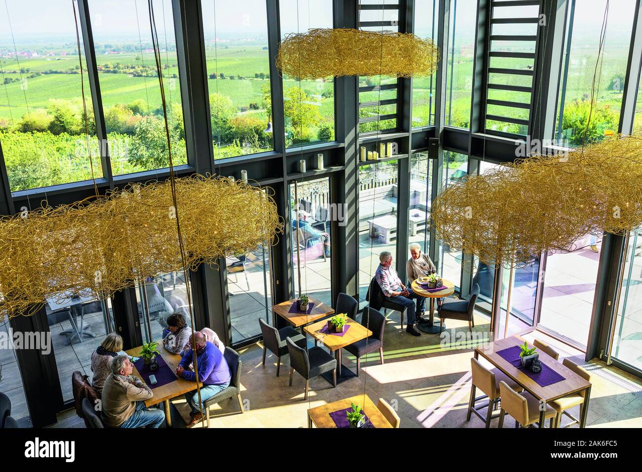 Herxheim am Berg: 'AlexWein Lounge', Cafe und Bar in der Weinstrasse 1, Pfalz | usage worldwide Stock Photo
