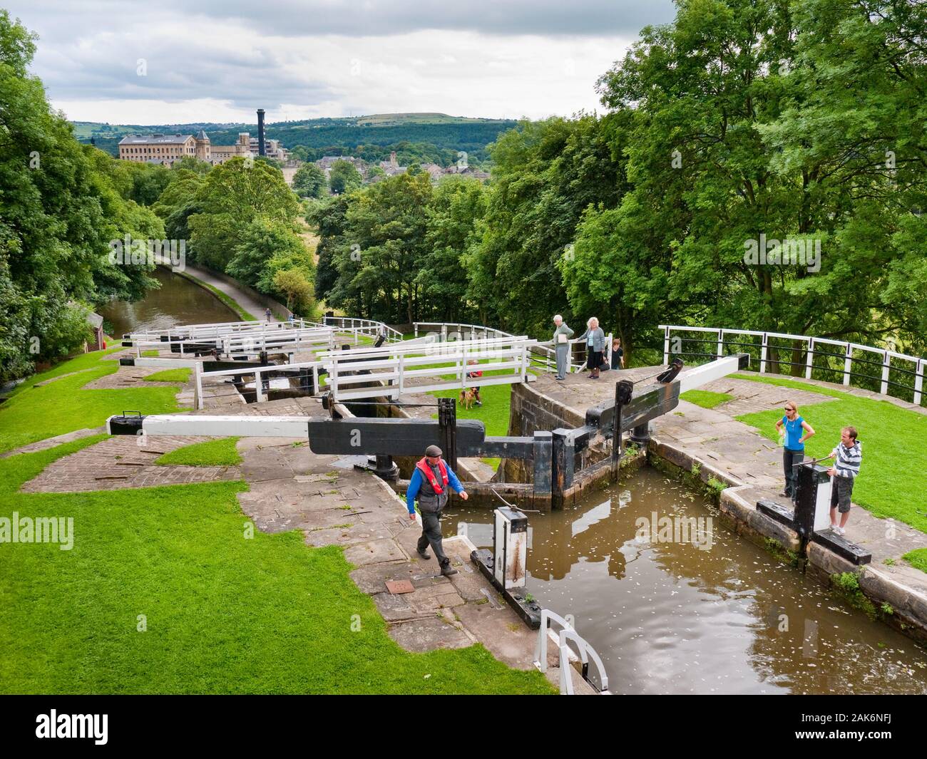 Bingley canal barge hires stock photography and images Alamy
