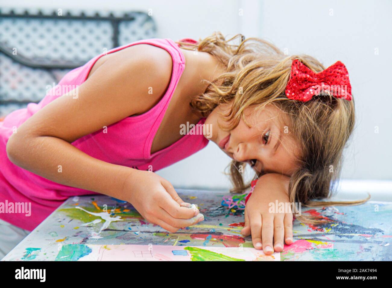 Miami Beach Florida,ArtCenter SouthFlorida Art Camp,class,girl girls,youngster youngsters youth youths female kid kids child children,chalk,drawing,vi Stock Photo