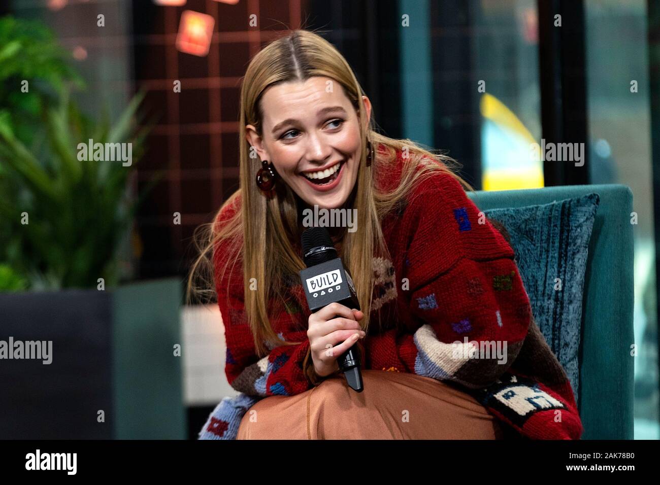 New York, NY, USA. 7 January, 2020. Victoria Pedretti visits the BUILD