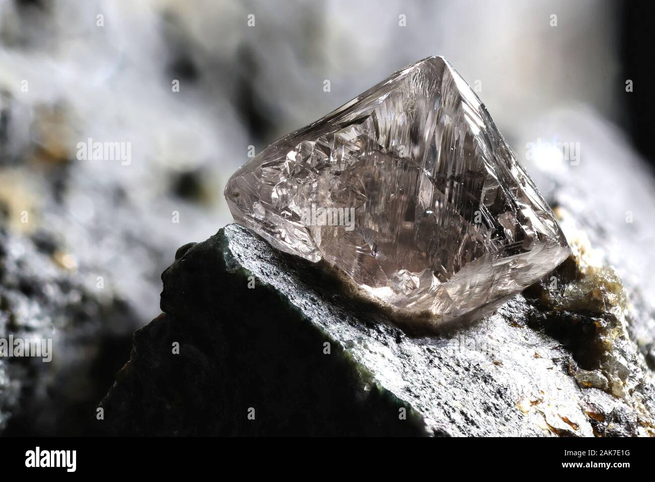 Diamonds In Rocks natural diamond nestled in kimberlite Stock Photo - Alamy
