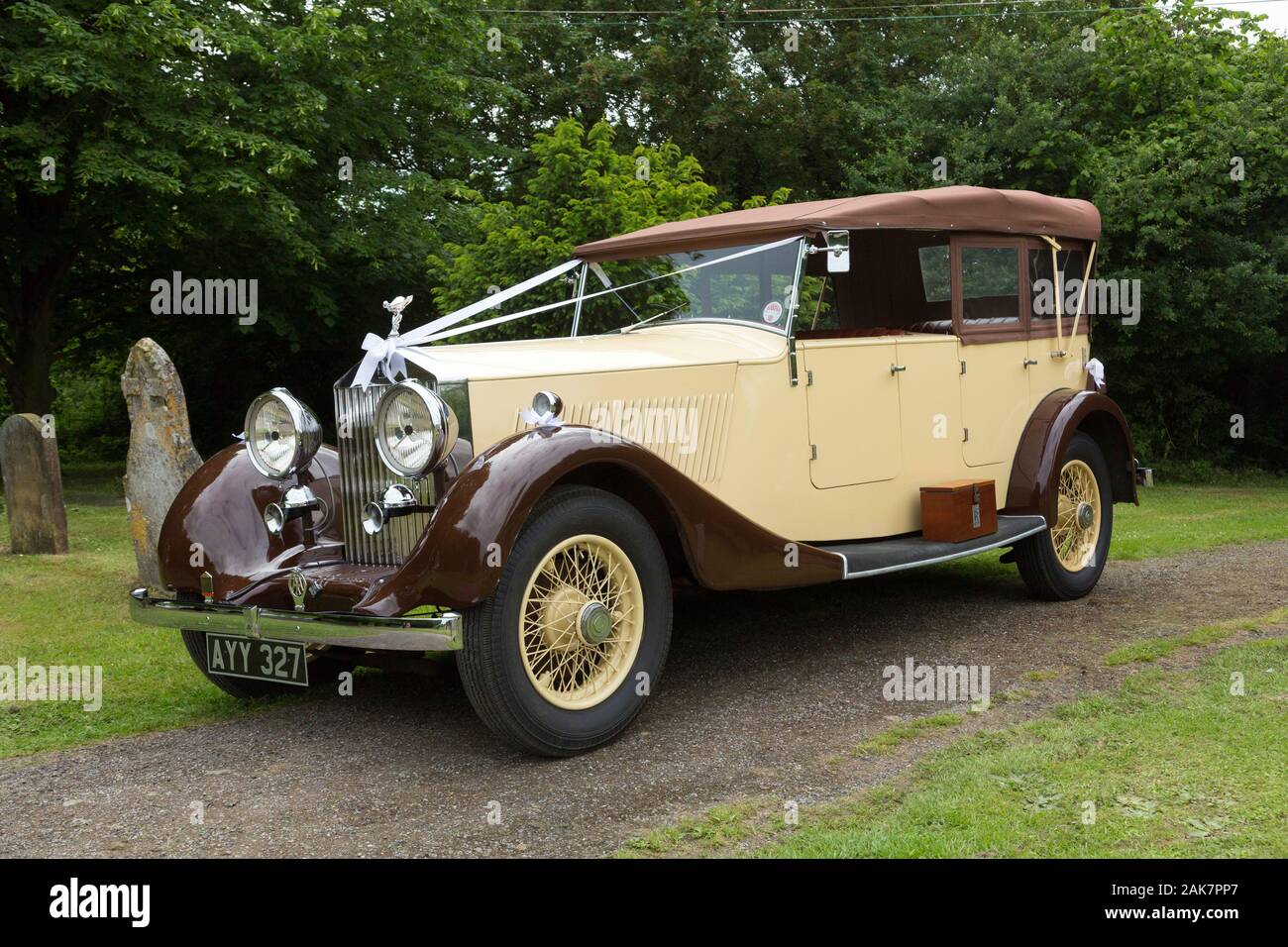 Vintage Rolls Royce convertible car at a wedding Stock Photo
