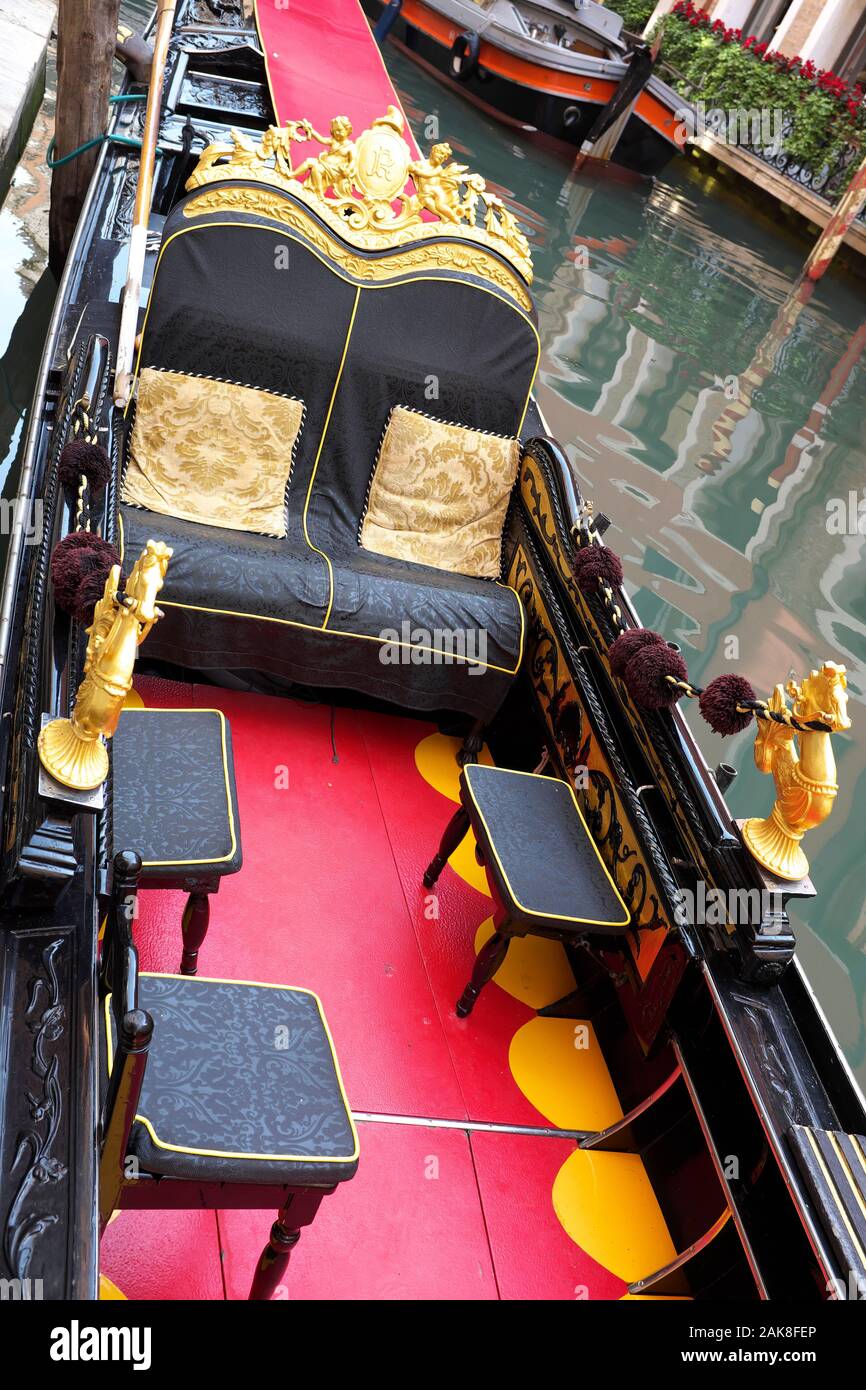 Venice Gondola Interior High Resolution Stock Photography and Images ...