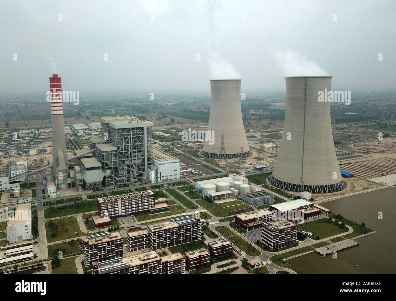 Islamabad. 6th Aug, 2019. Aerial photo taken on Aug. 6, 2019 shows the Sahiwal coal-fired power plant in Sahiwal, Punjab Province, Pakistan. Credit: Ahmad Kamal/Xinhua/Alamy Live News Stock Photo