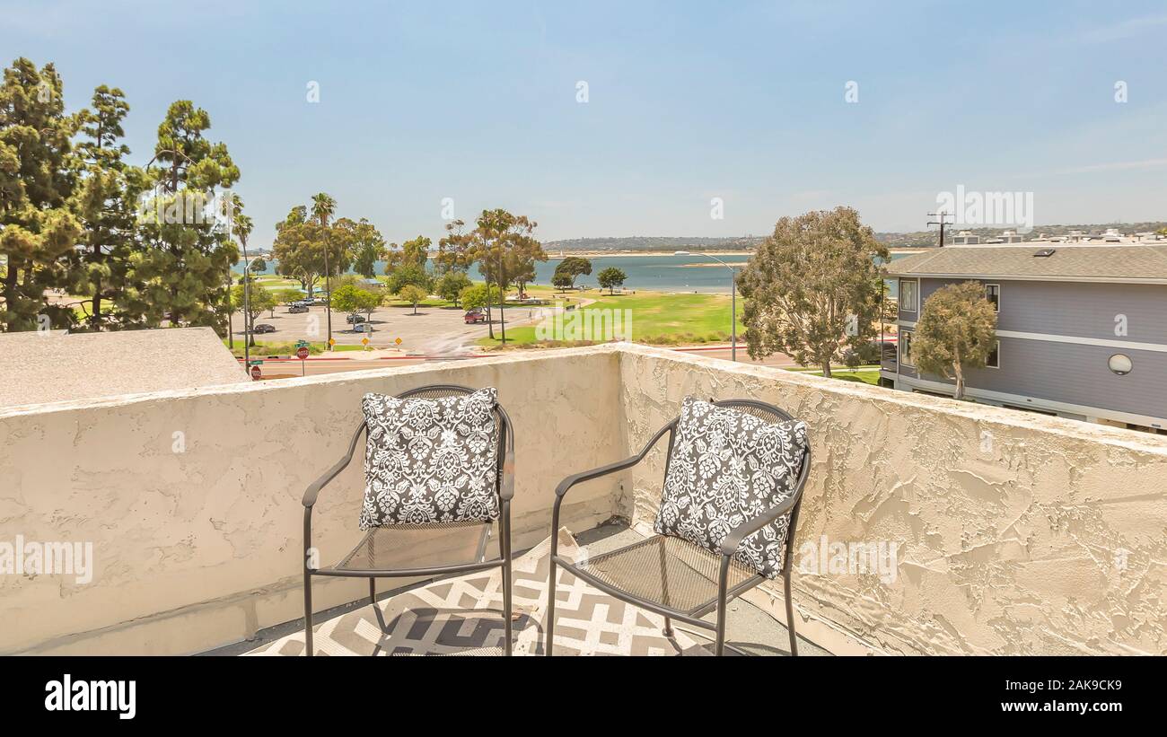 Panorama frame Upper deck on roof of Cali building Stock Photo - Alamy
