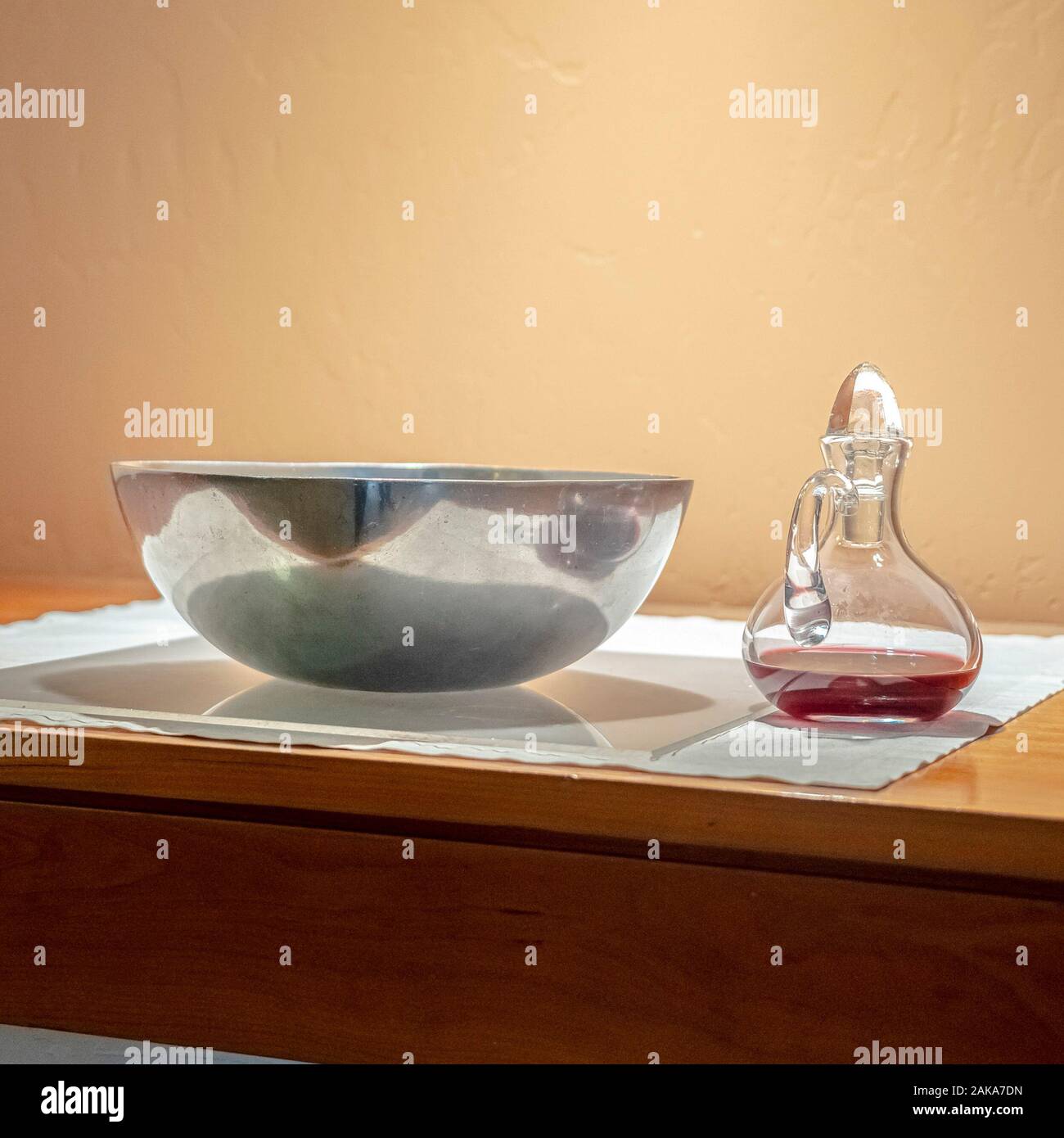 Communion wafer sacrament table hi-res stock photography and images - Alamy