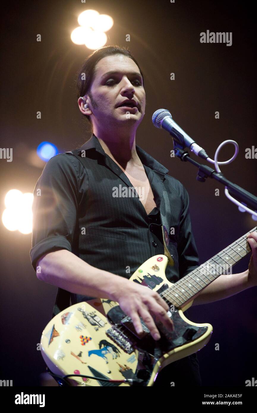 brian-molko-foto-hi-res-stock-photography-and-images-alamy