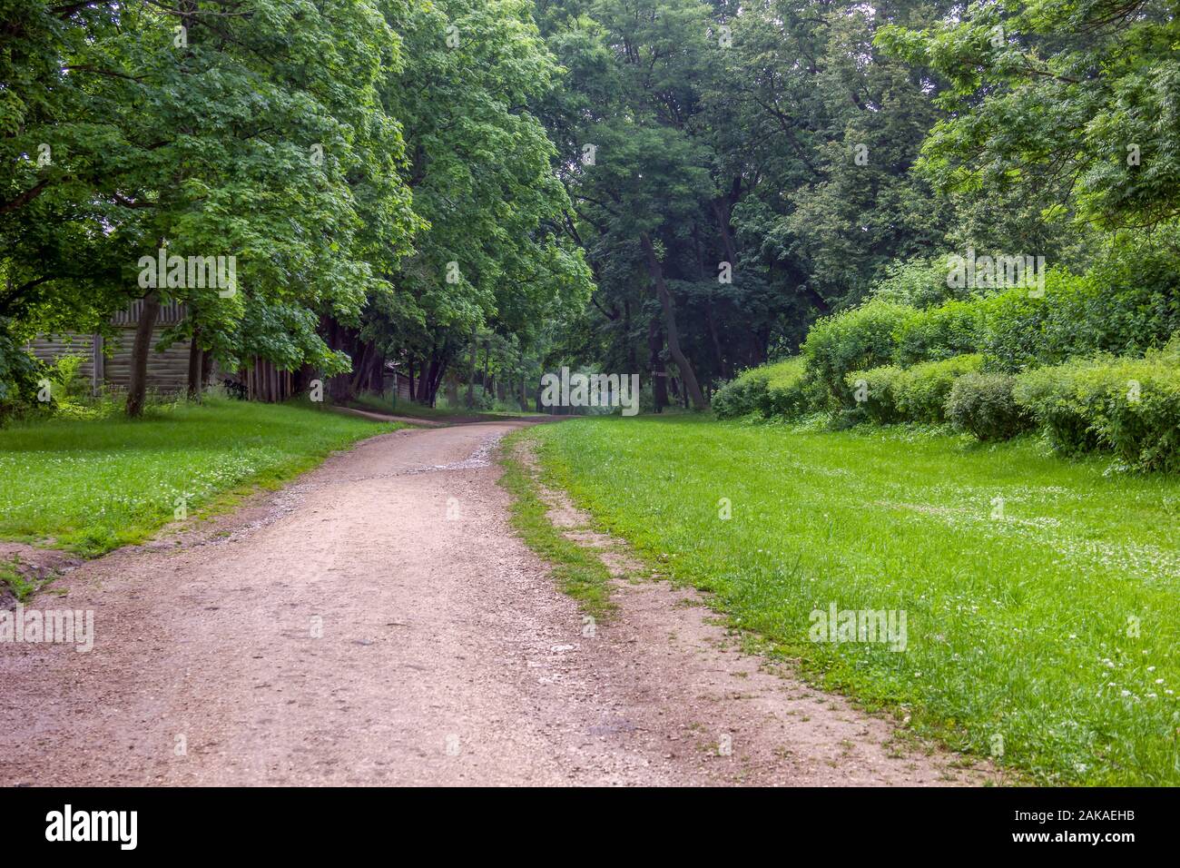 path in the park Stock Photo - Alamy
