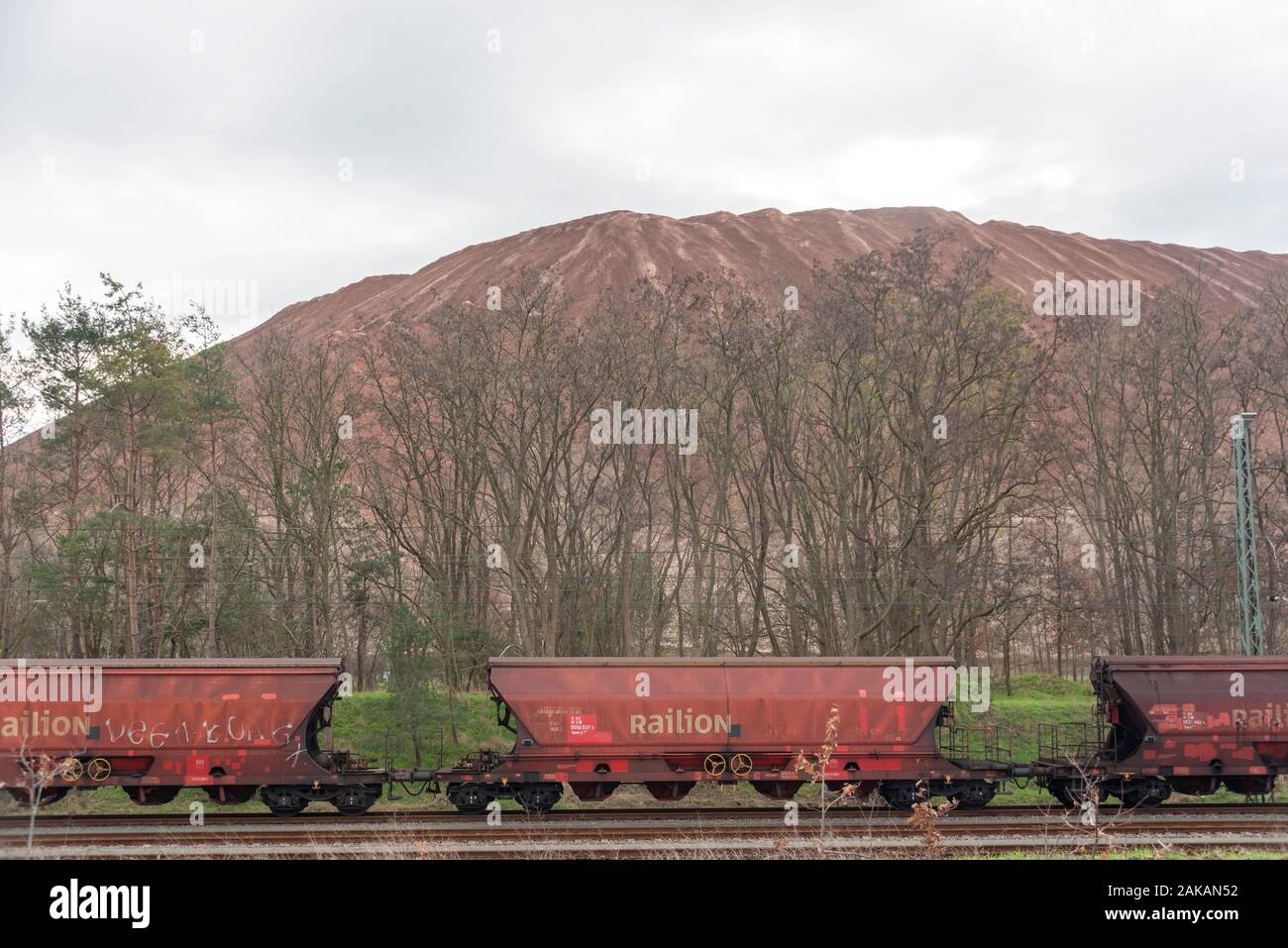Spoil trains hi-res stock photography and images - Alamy