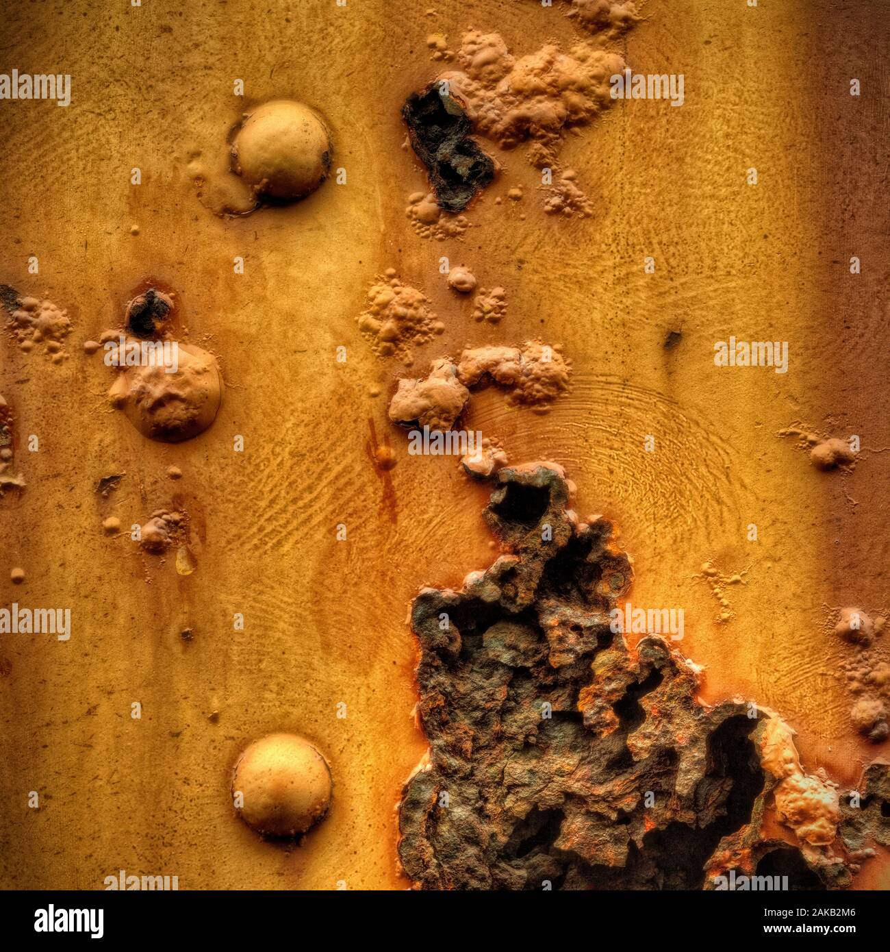 Rusty rivets hi-res stock photography and images - Alamy