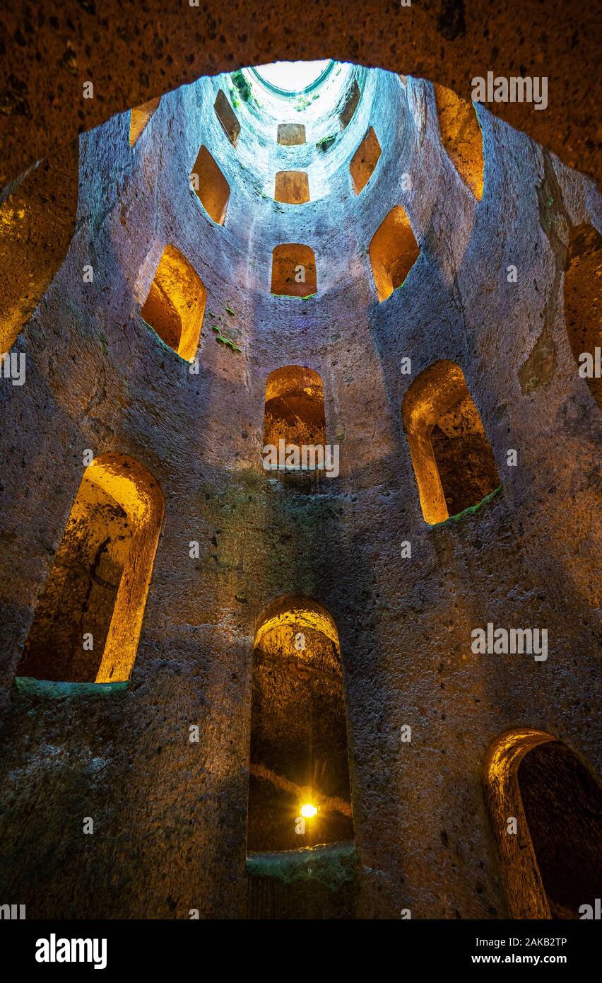 St. Patrick's Well in Orvieto, Italy Stock Photo - Alamy