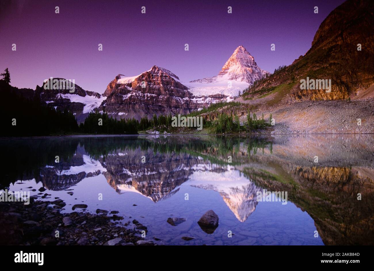 Landscape with lake and mountains, Mt. Assiniboine Provincial Park, British Columbia, Canada Stock Photo
