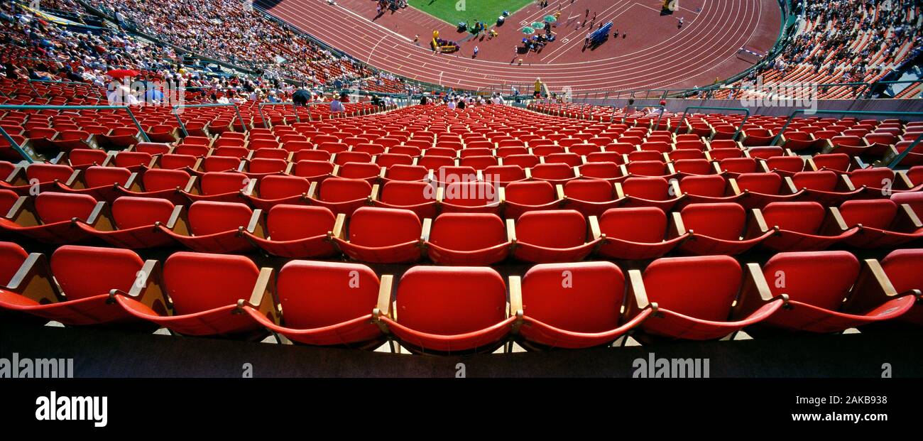 Stadium seat hi-res stock photography and images - Alamy