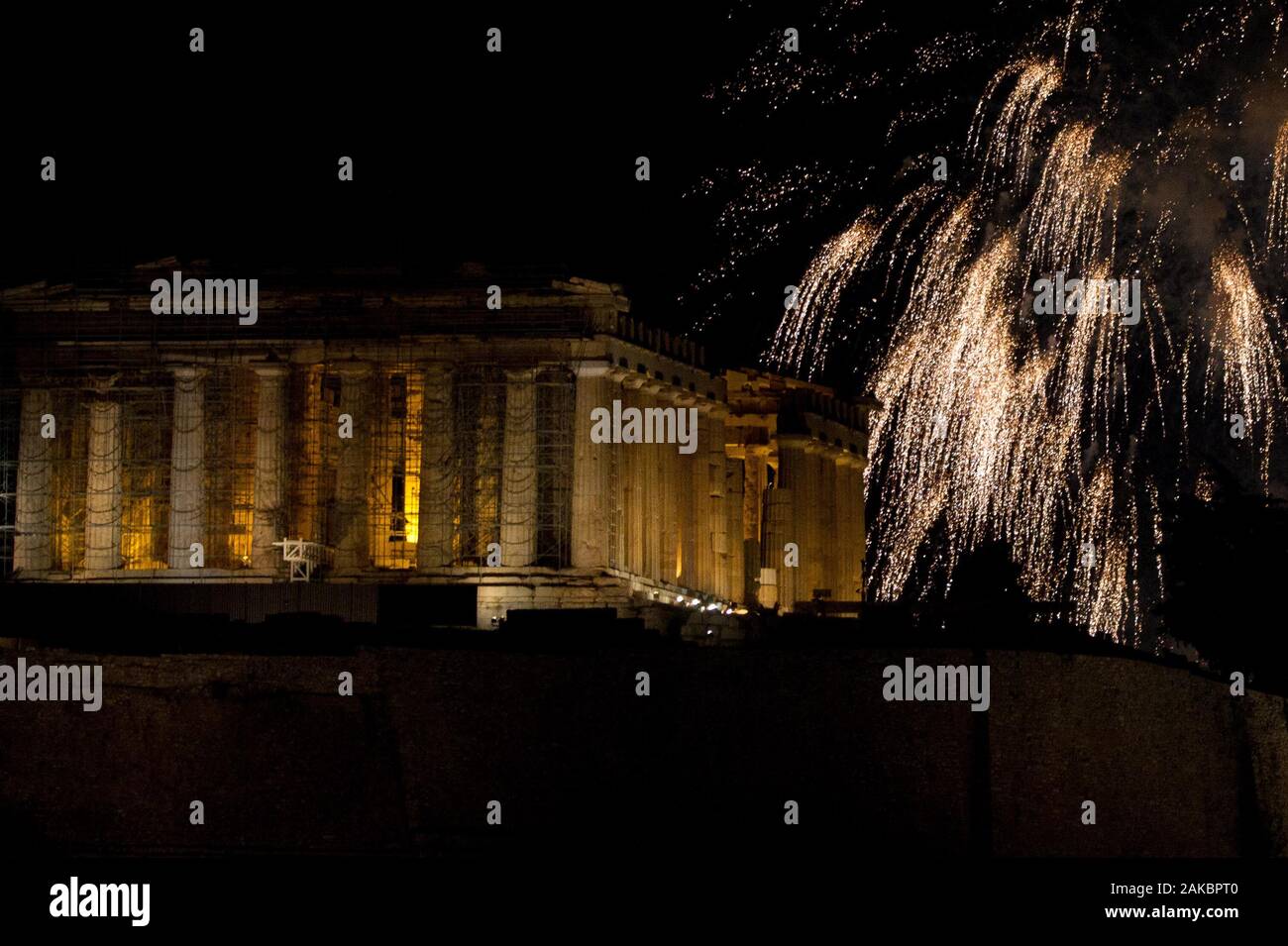 Fireworks explode over the Acropolis during New Year celebrations Stock ...