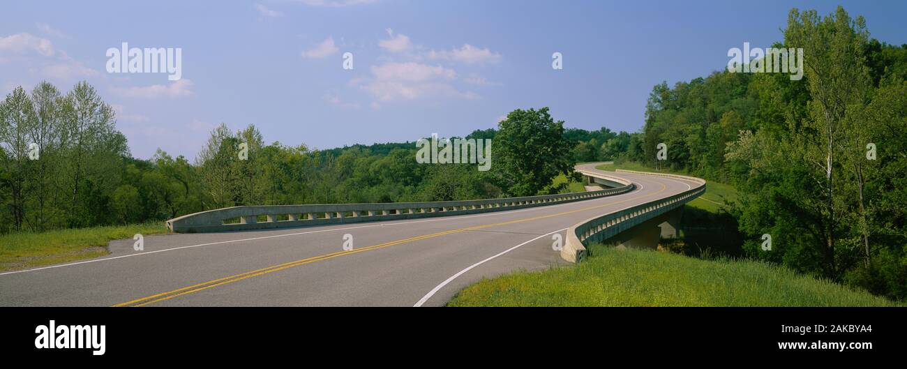 Natchez trace parkway national park hi-res stock photography and images ...