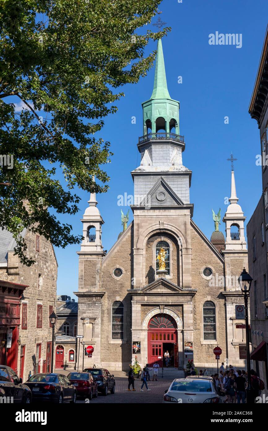 Montreal old church hi-res stock photography and images - Alamy