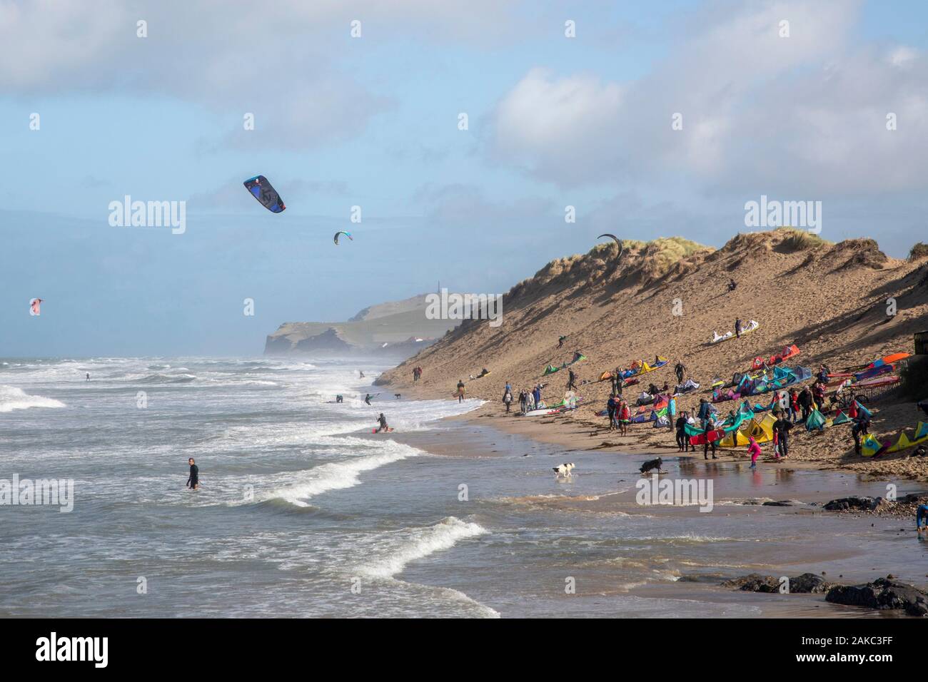 France, Pas de Calais, cote d'Opale, Wissant bay at high tide on a stormy day and big tide, kite surfing (Cap Blanc Nez in background) Stock Photo