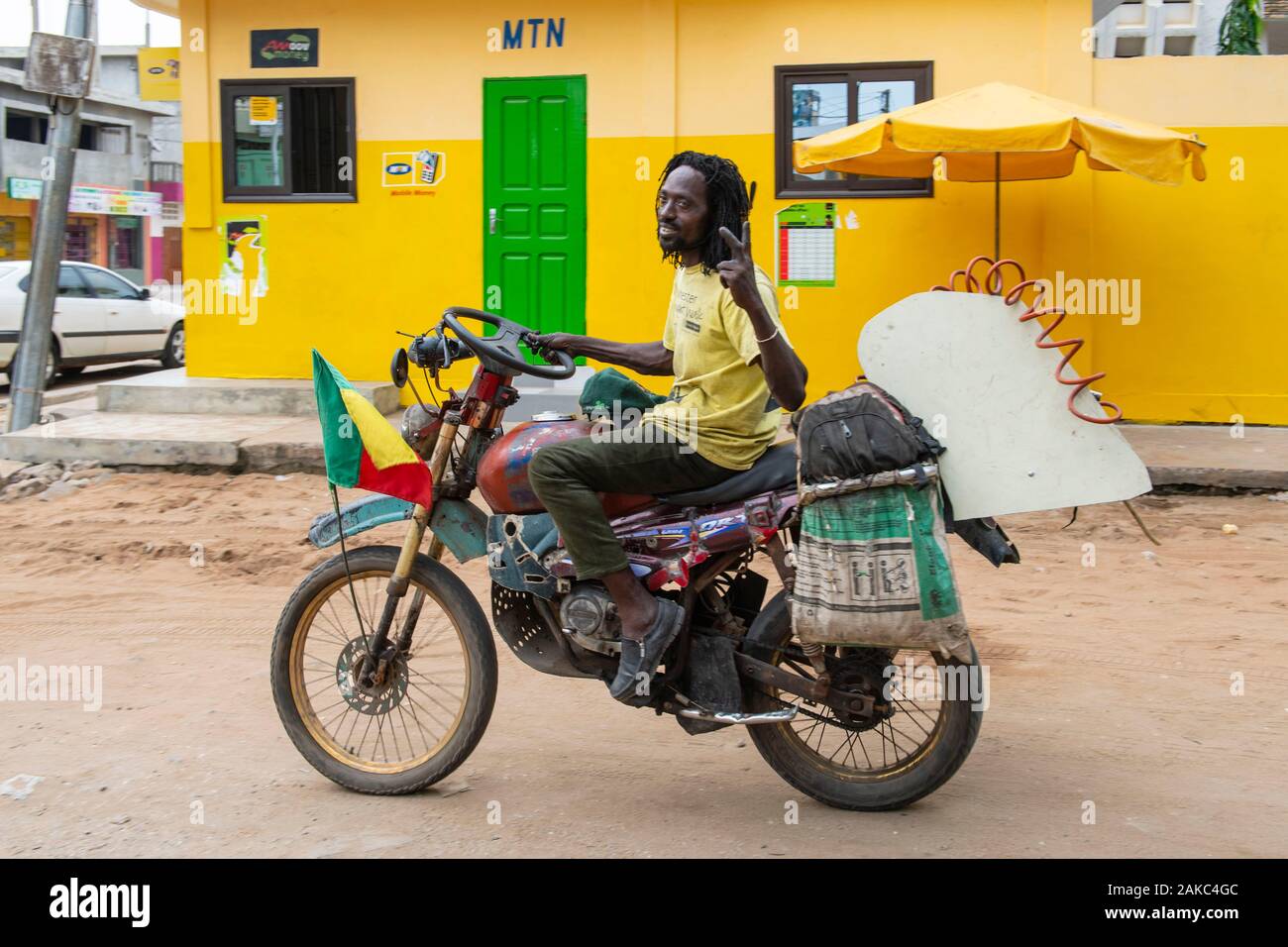Benin, Cotonou, itinerant garage mechanic motorcycle Stock Photo