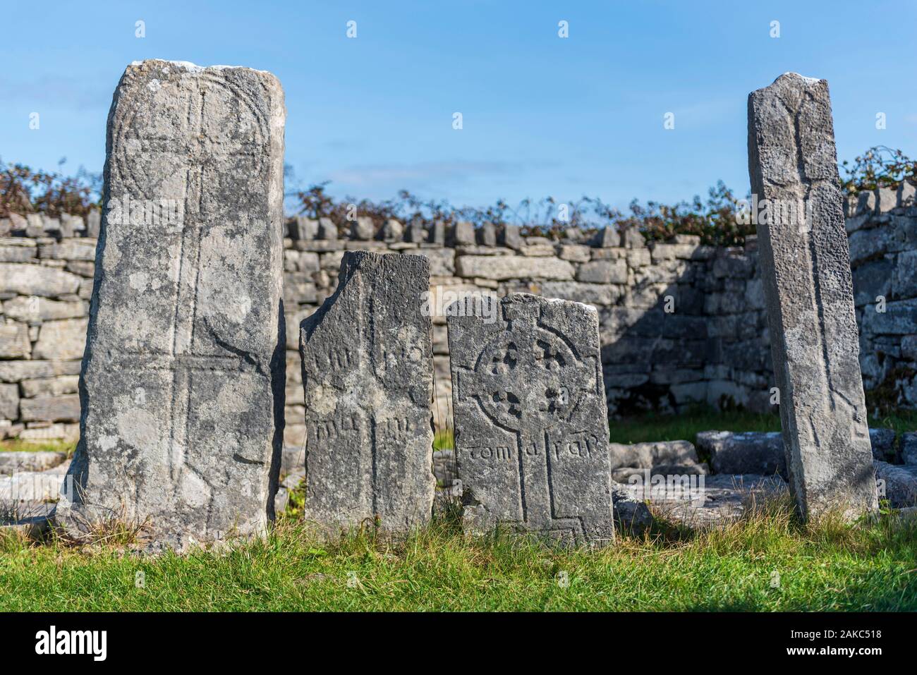 Ireland, County Galway, Aran Islands, Inishmore Island, Seven Churches of Aran, roman gravestones Stock Photo