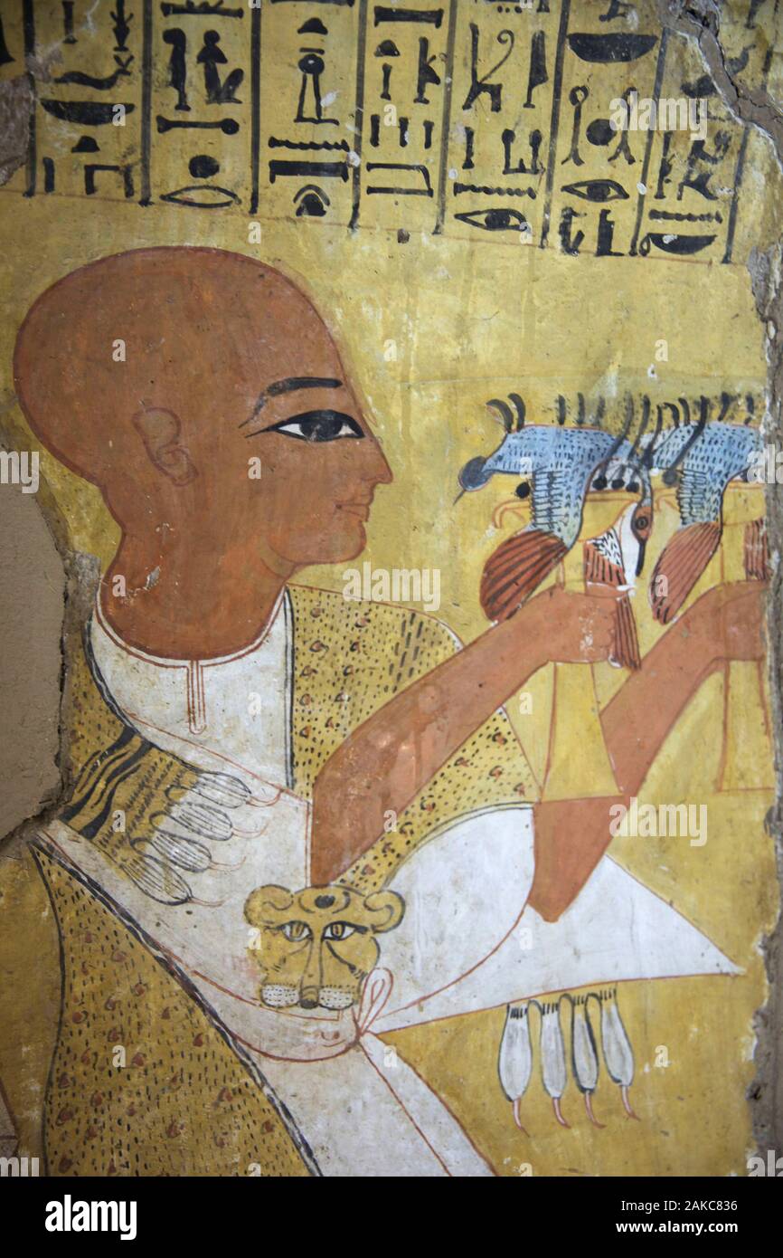 Egypt, Upper Egypt, Nile valley, Valley of Craftsmen, polychrome