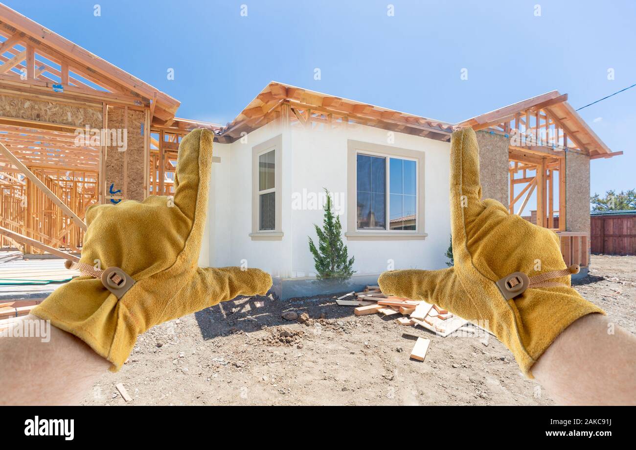 Wood frame house being built hi-res stock photography and images - Alamy